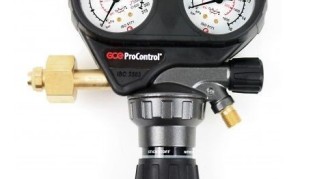 Jak správně připojit a používat redukční ventil pro svářecí plyn?